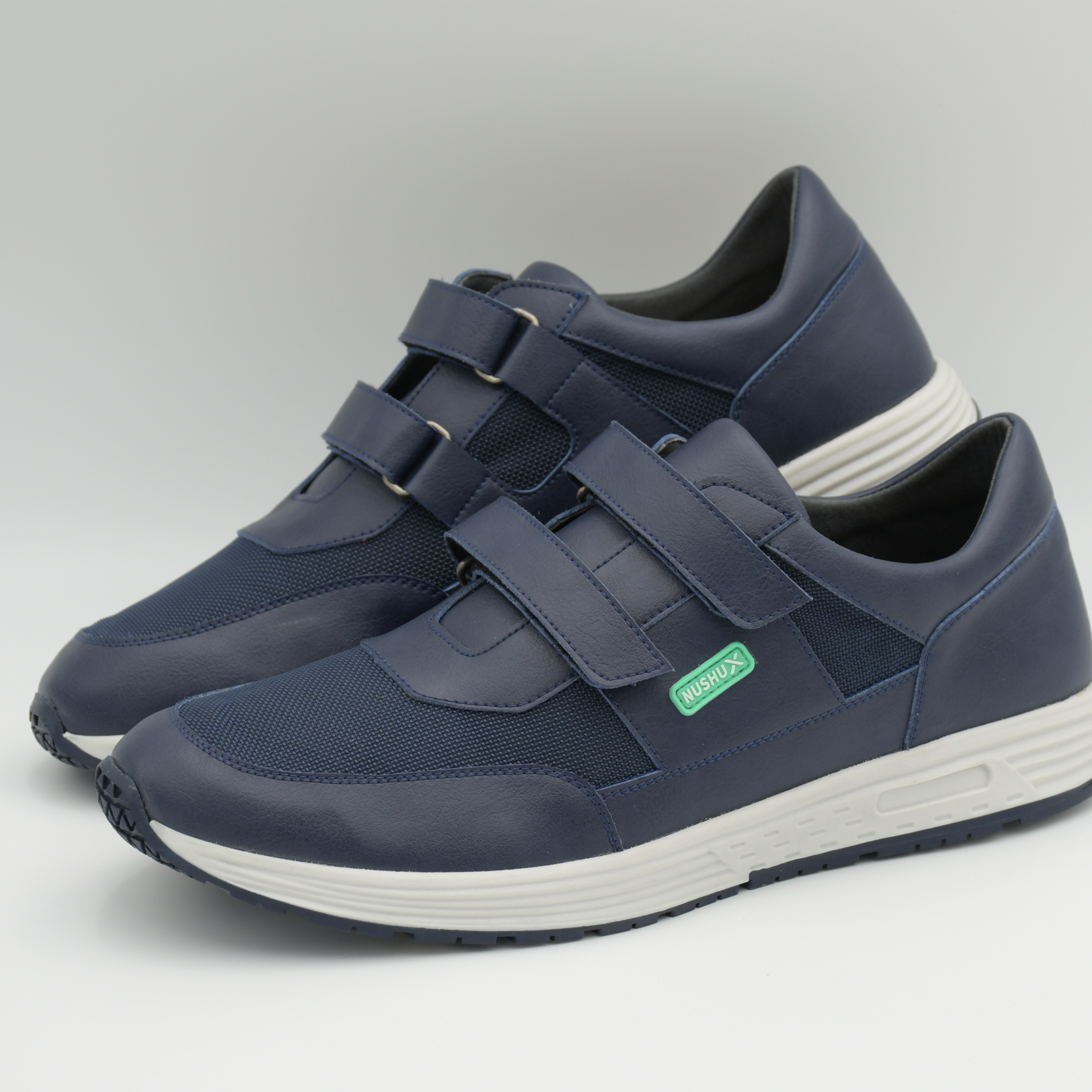 NUSHU-X-Shoes_Product-Image_02