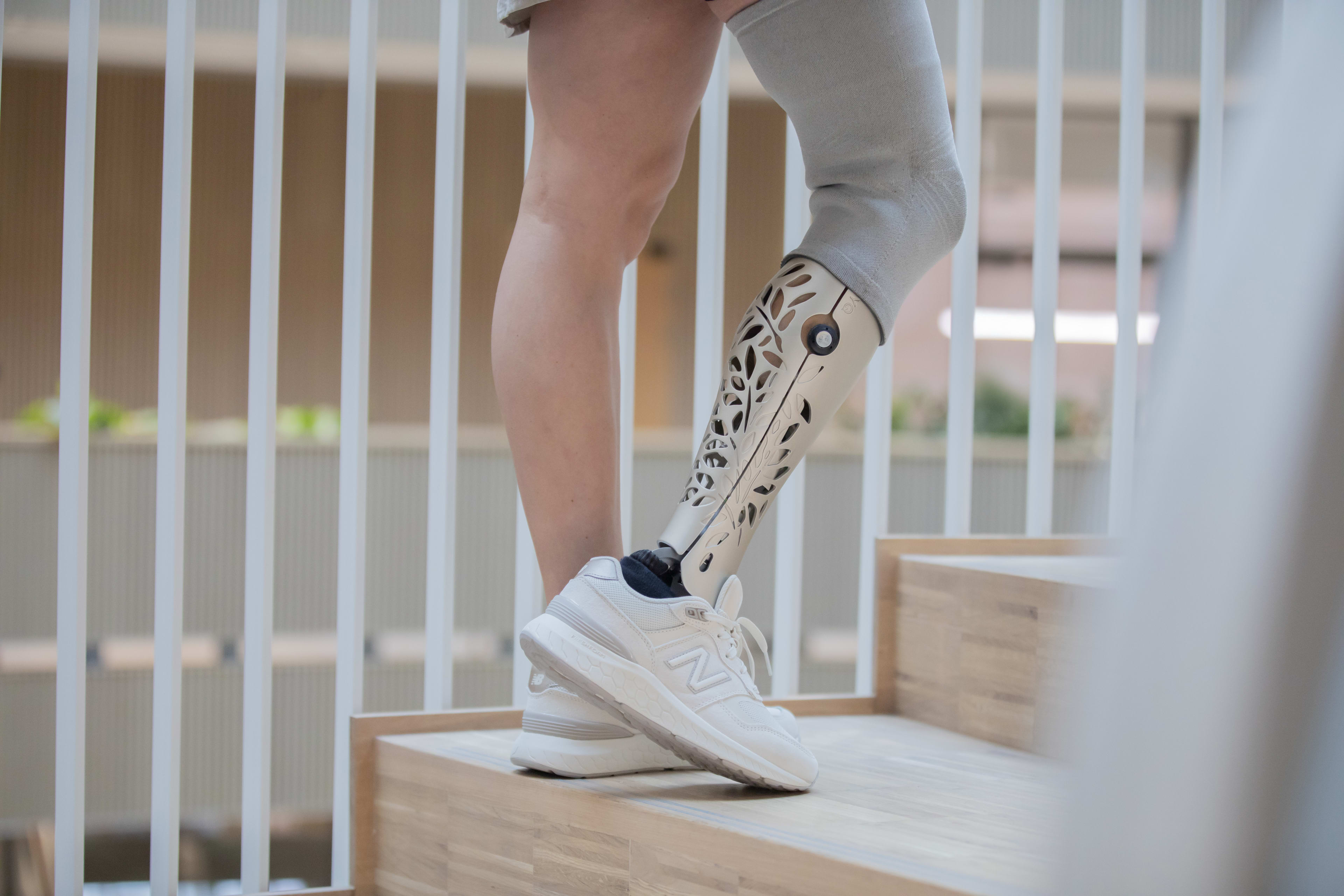 FM_LL-BK_Stairs_Close-up_Lifestyle-Image_02