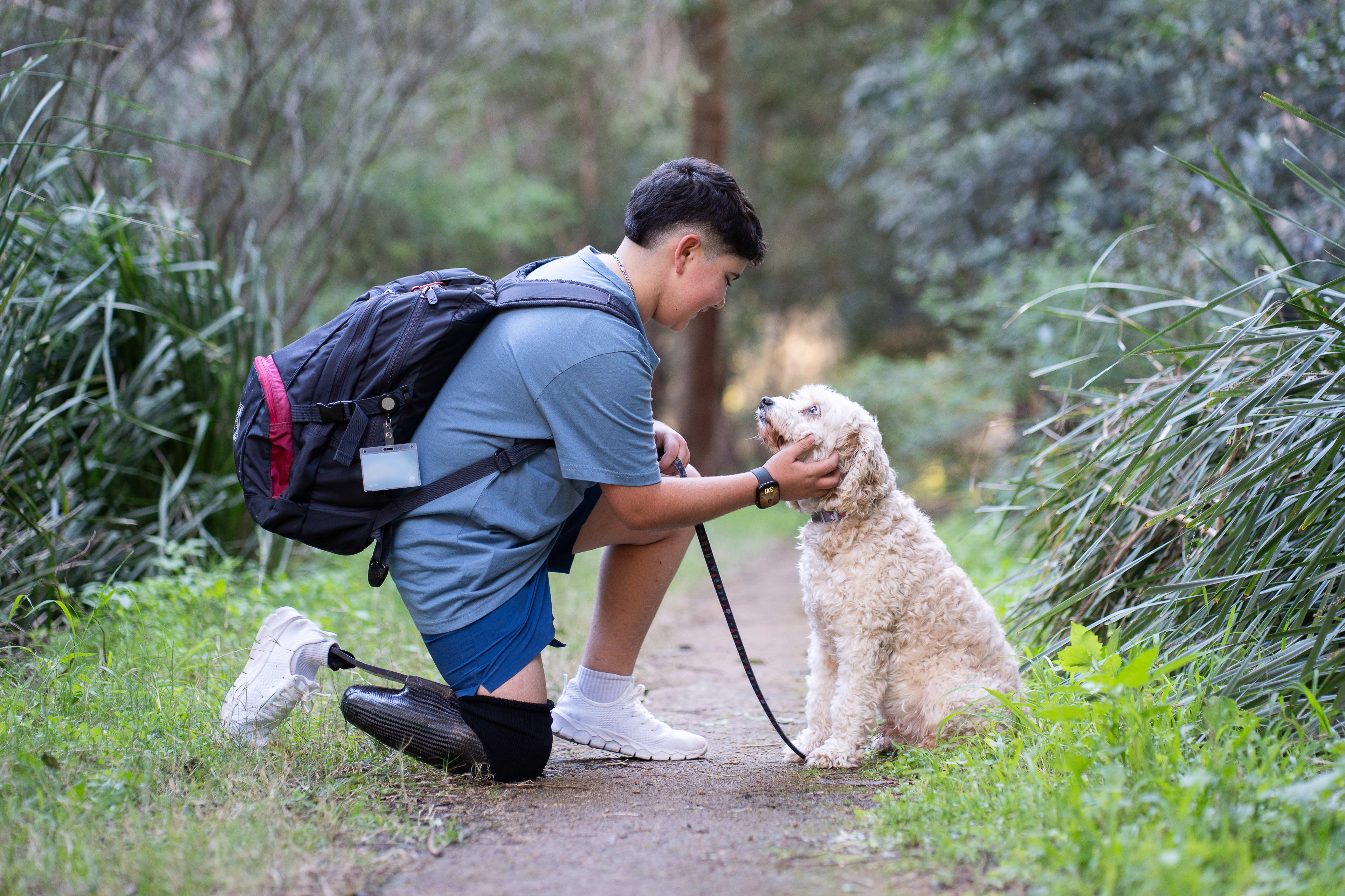 LL_Nicolas-and-Dog_Lifestyle-Image_04