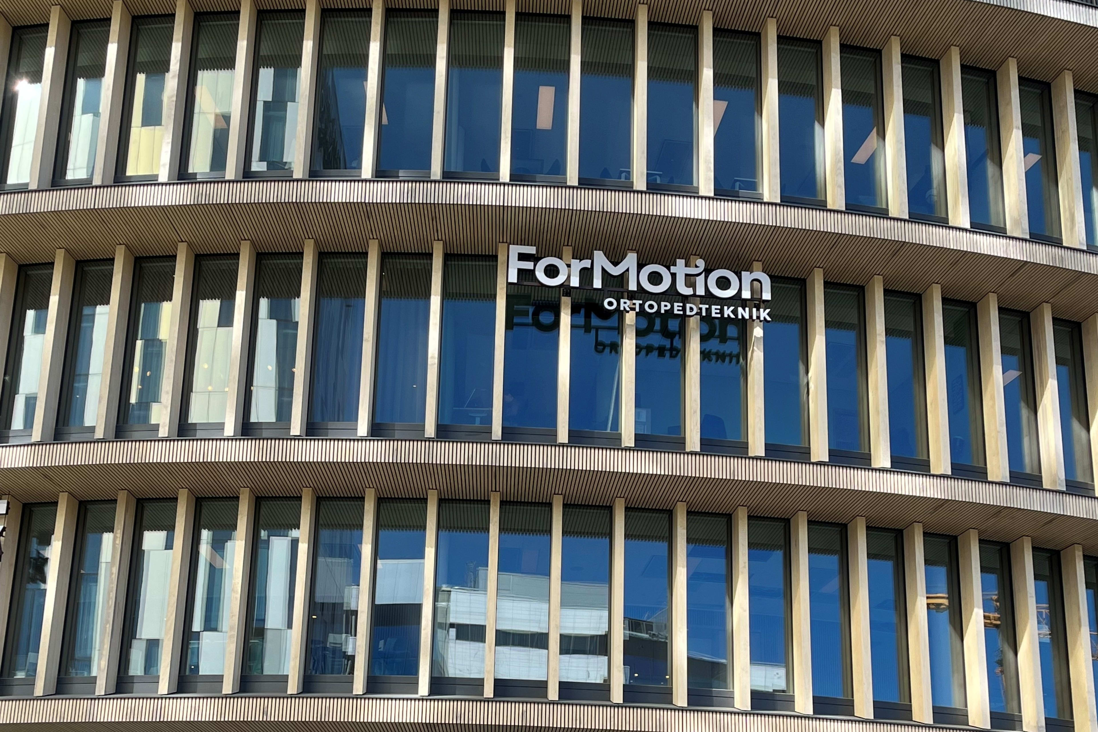 ForMotion-Ortopedteknik-Hagaplan-ute_Lifestyle-Image