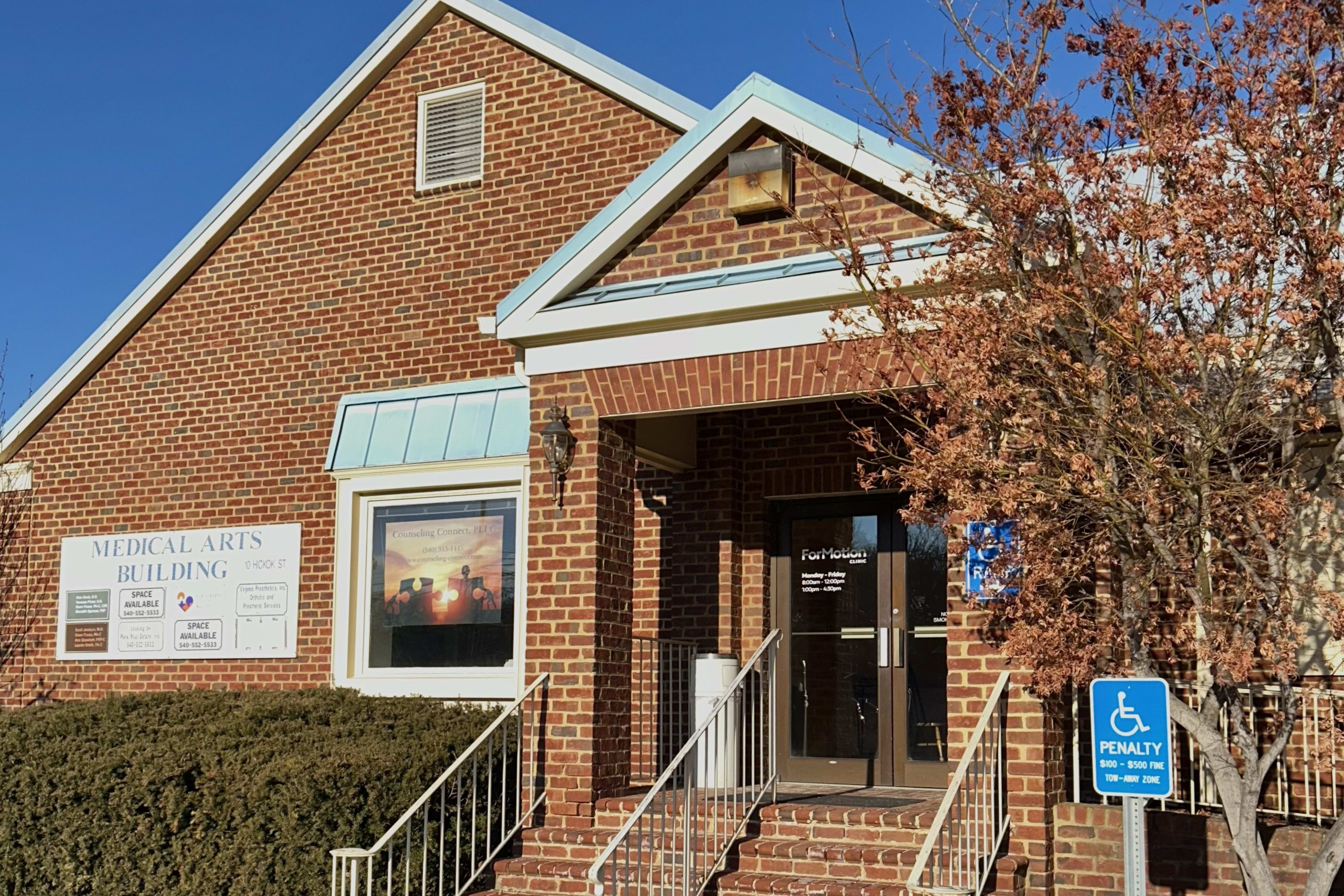ForMotion-Clinic-Christiansburg_Lifestyle-Image
