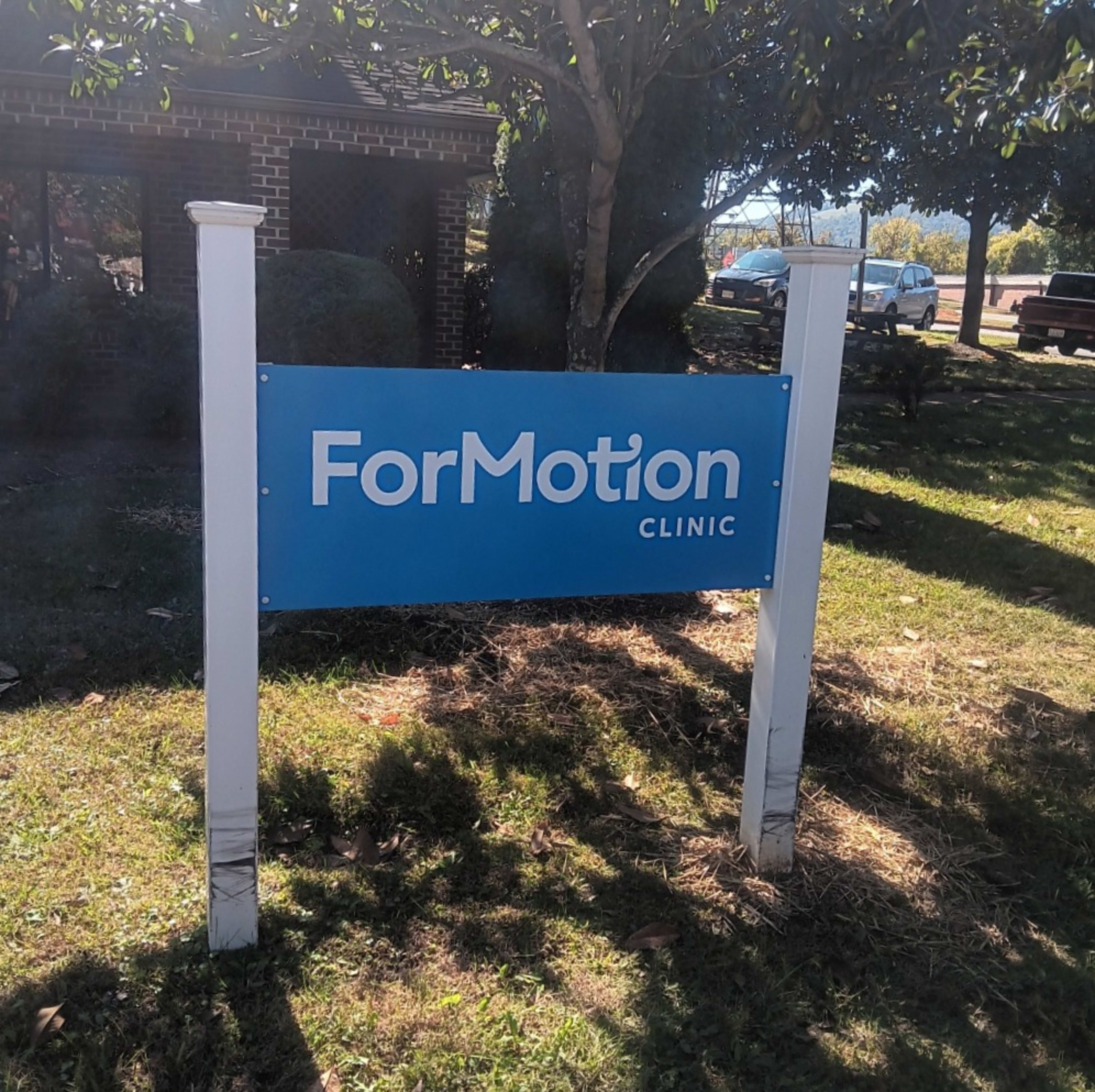 ForMotion-Clinic-Charlottesville_Lifestyle-Image