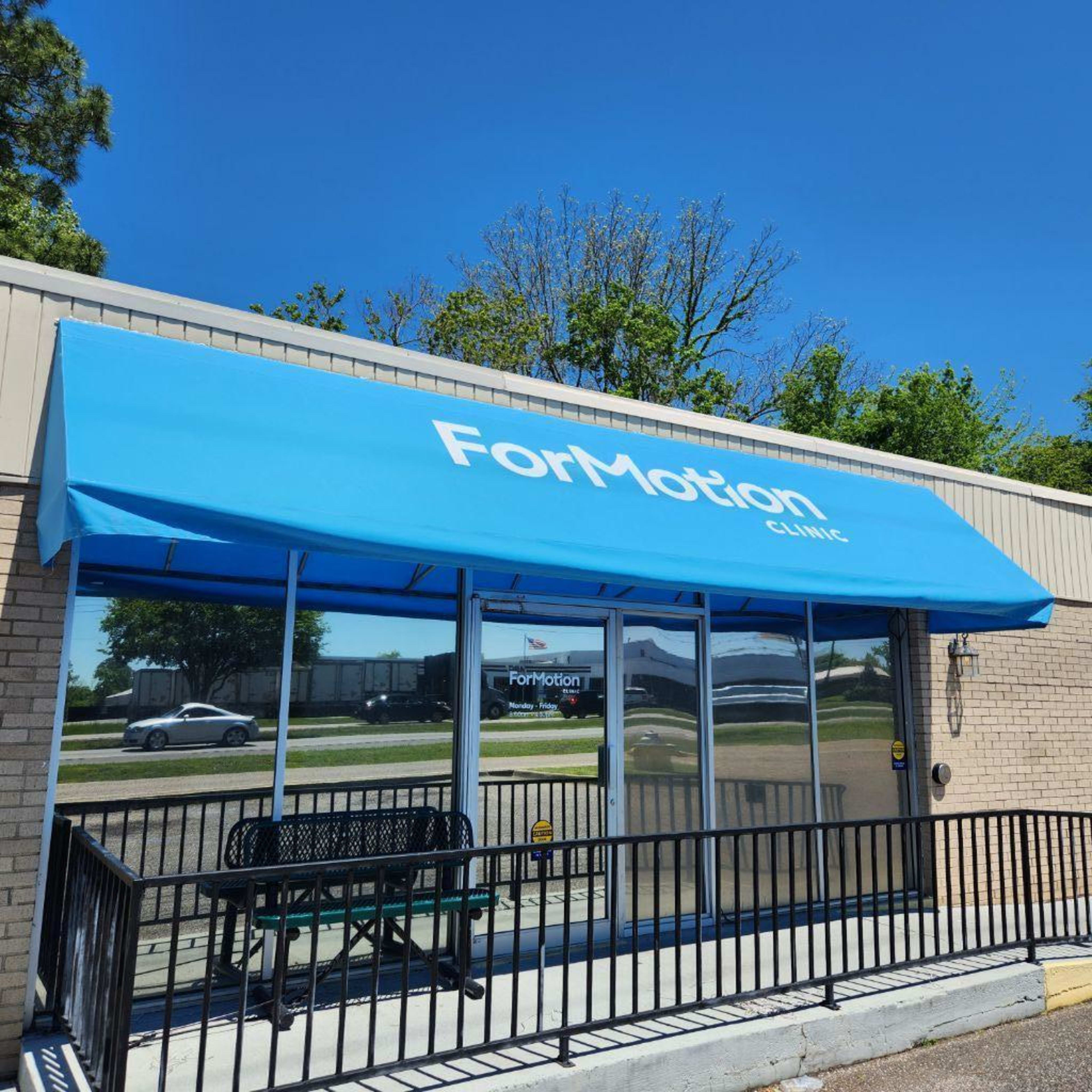 Montgomery_ForMotion-Clinic-Lifestyle-Image