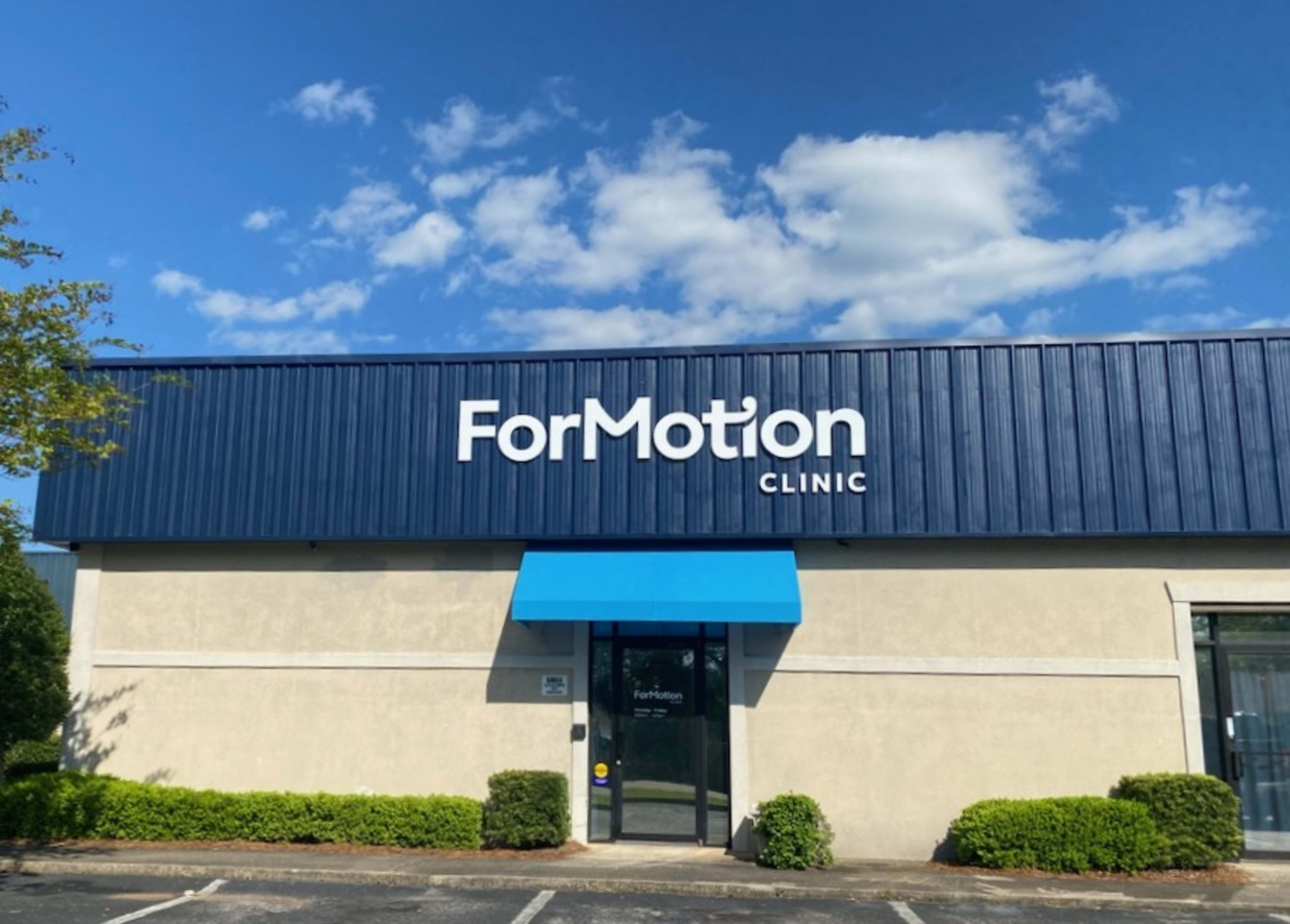 Opelika_ForMotion-Clinic-Lifestyle-Image