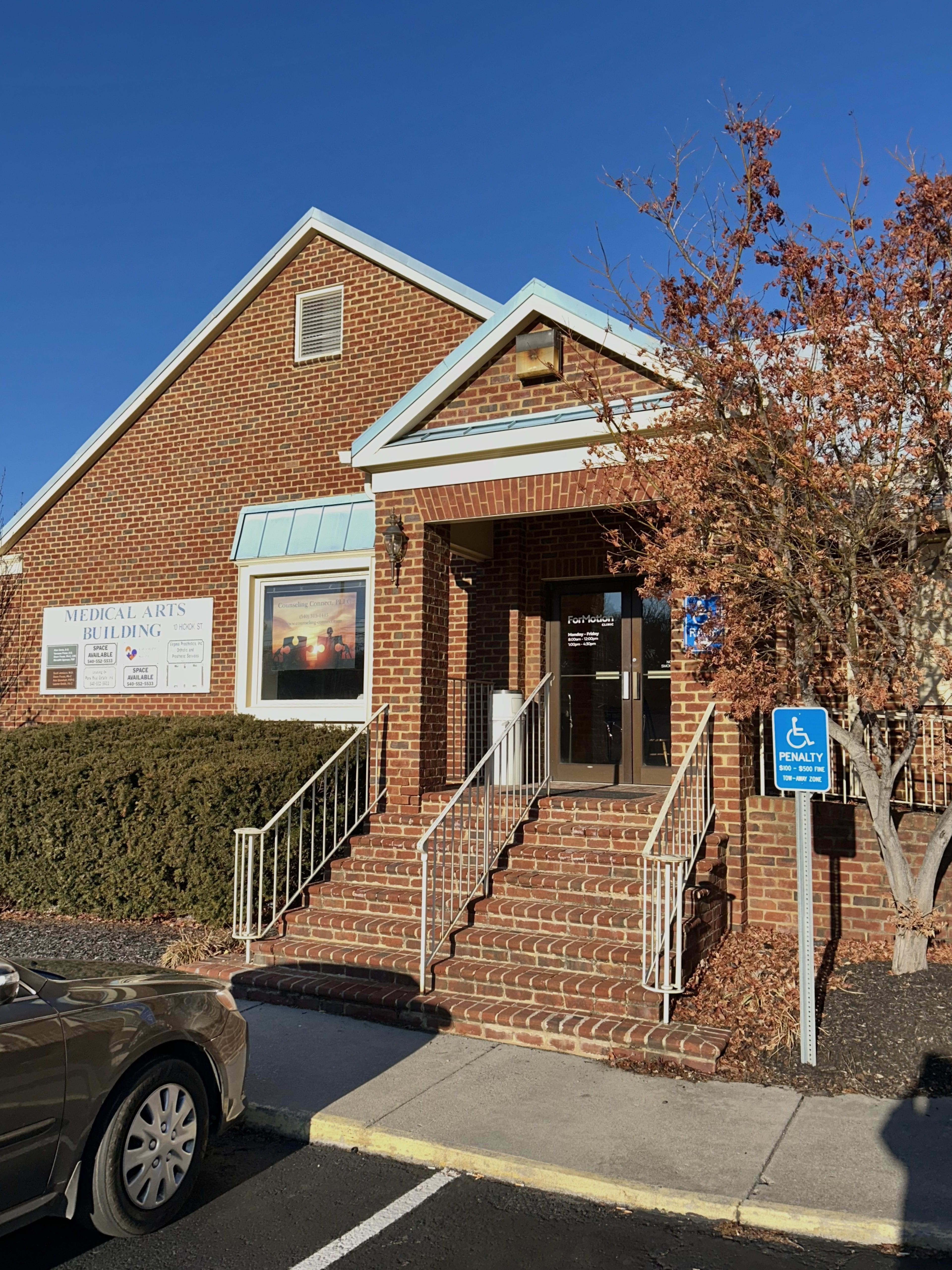 ForMotion-Clinic-Christiansburg_Lifestyle-Image